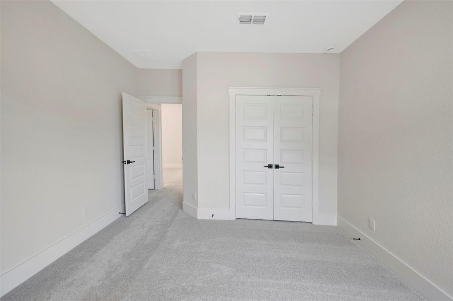 Spacious, unfurnished interior of a new home in Easthaven at Bridgeland Central - Vision Collection, Cypress (Image 23).