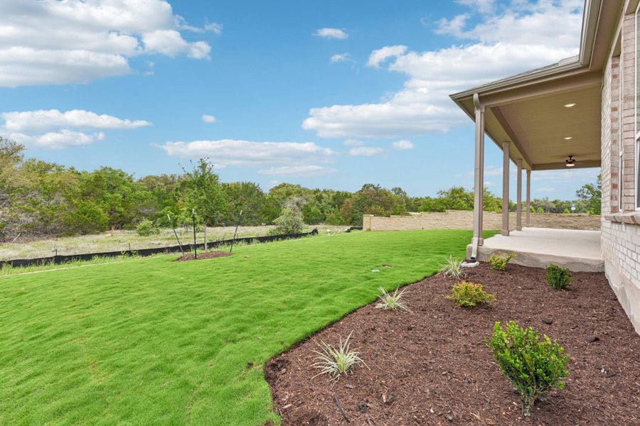 Exterior details and patio area of a home in Sun City Texas, Georgetown (Image 21).