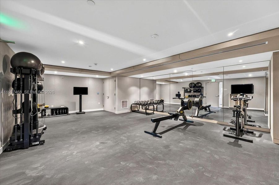 Community amenities in , Bay Harbor Islands (Image 23). Community amenities in , Bay Harbor Islands (Image 23).