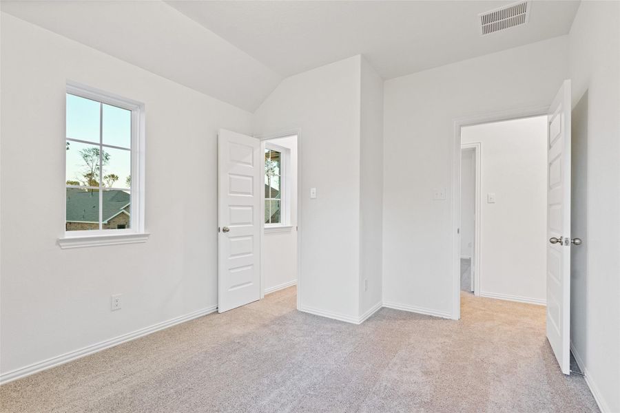 Spacious, unfurnished interior of a new home in The Woodlands Hills, Willis (Image 28).