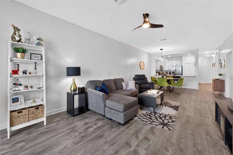 Furnished interior view inside a new home in , Bradenton (Image 20).