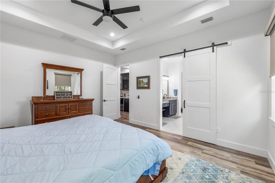 Furnished interior view inside a new home in , Dade City (Image 14).