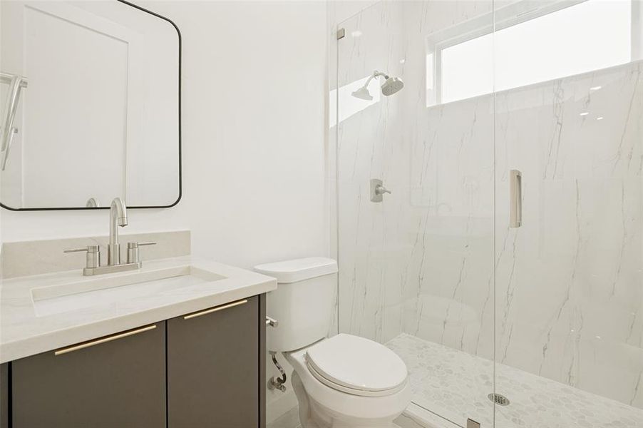 Furnished interior view inside a new home in , Frisco (Image 11).