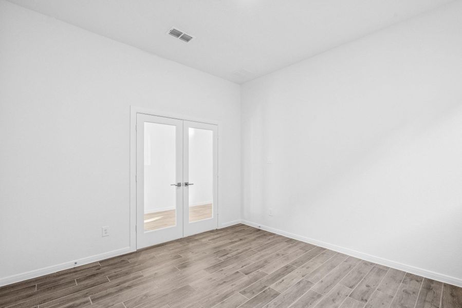 Spacious, unfurnished interior of a new home in Oakwood Estates, Waller (Image 41). Spacious, unfurnished interior of a new home in Oakwood Estates, Waller (Image 41).