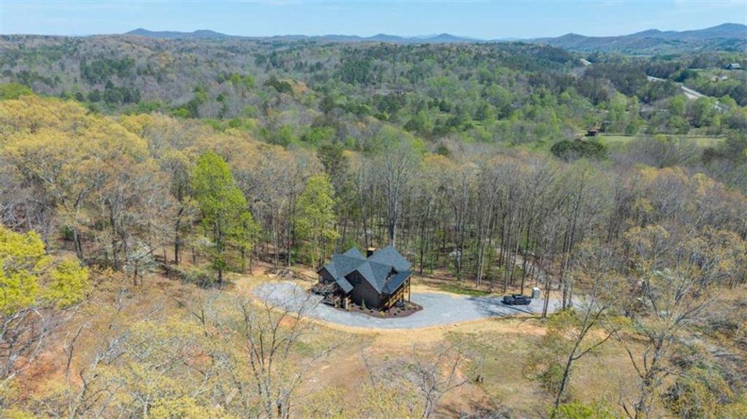 Image 47 of a home in .