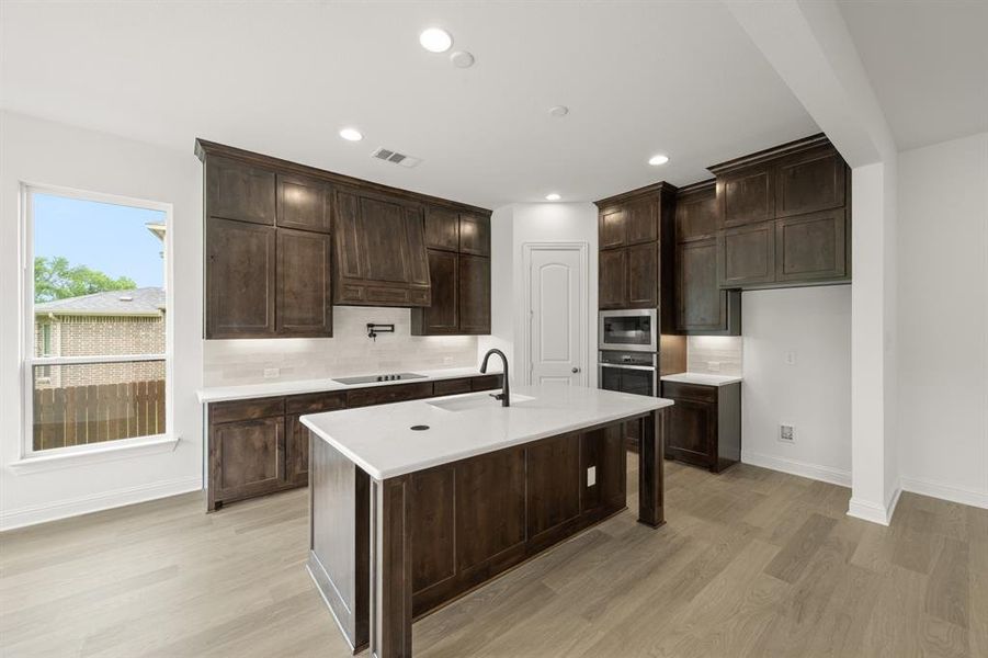 5410 Stone- Kitchen-2 5410 Stone- Kitchen-2