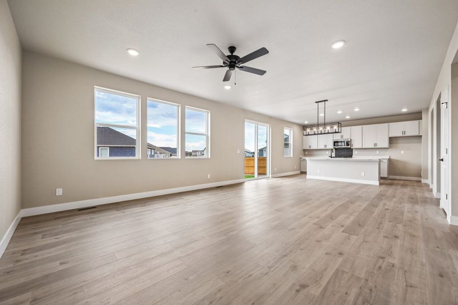 Spacious, unfurnished interior of a new home in The Glen, Colorado Springs (Image 21). Spacious, unfurnished interior of a new home in The Glen, Colorado Springs (Image 21).