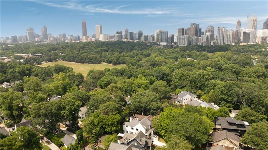 Image 52 of a home in .