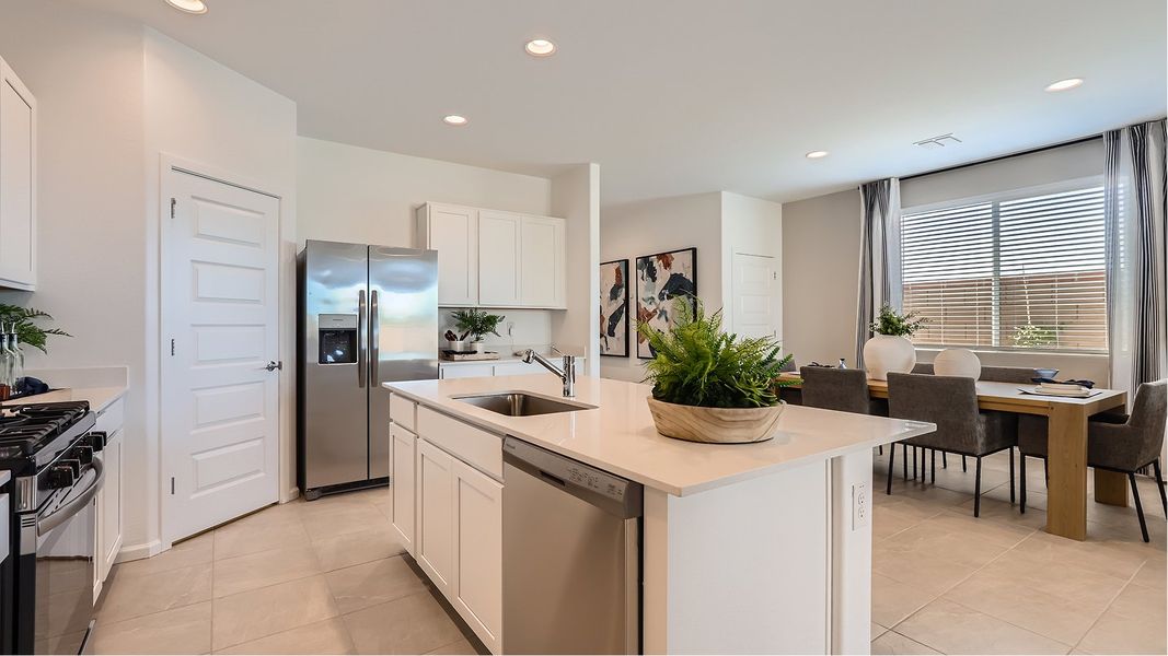 3059 Pacifica Kitchen 3of3 F1