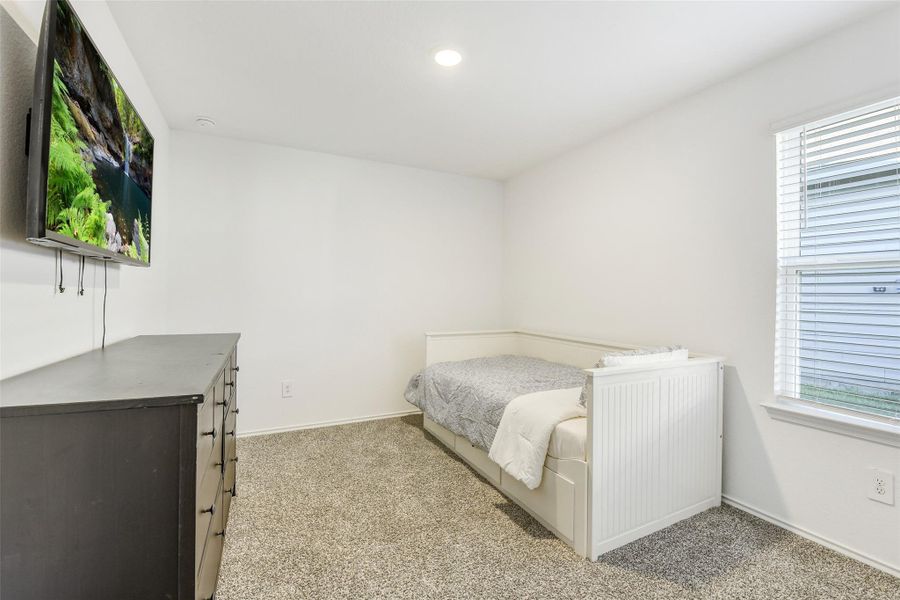 Furnished interior view inside a new home in Summerwood Trails, Willis (Image 7). Furnished interior view inside a new home in Summerwood Trails, Willis (Image 7).