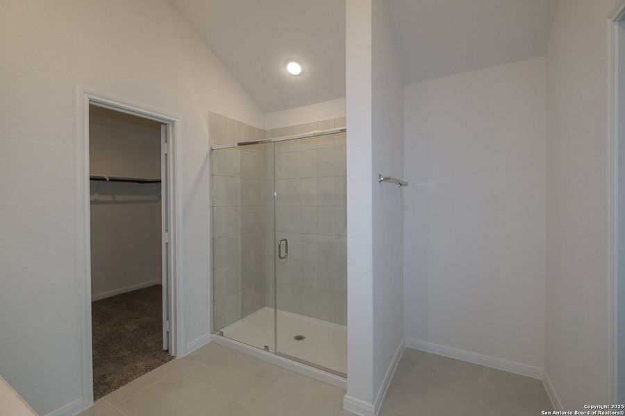 Image 33 of a home in Greenspoint Heights.