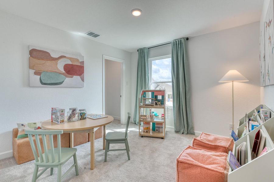 Representative furnished interior of a home built from the Gage by Ashton Woods in The Preserve at the Wilder, Adkins (Image 25). Representative furnished interior of a home built from the Gage by Ashton Woods in The Preserve at the Wilder, Adkins (Image 25).