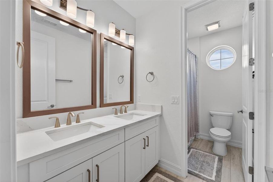 Furnished interior view inside a new home in SouthShore Yacht Club, Ruskin (Image 41).