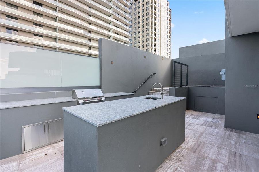 Condo located in Tampa, FL showcasing its design and architecture (Image 37). Condo located in Tampa, FL showcasing its design and architecture (Image 37).