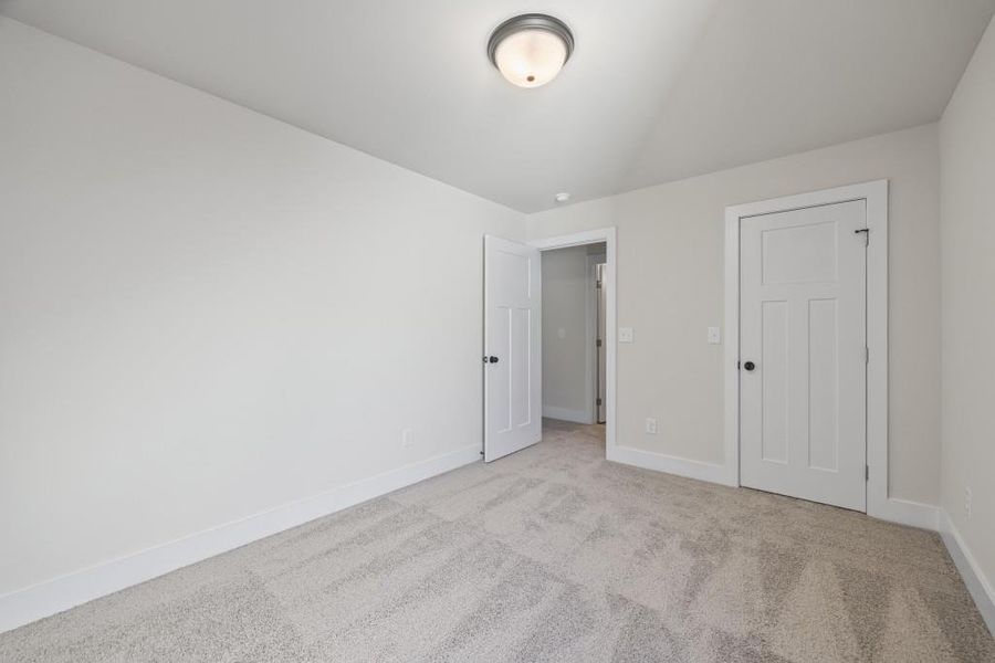 Spacious, unfurnished interior of a new home in , Hartwell (Image 42).