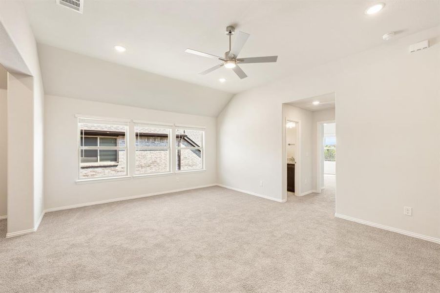 Spacious, unfurnished interior of a new home in Liberty, Melissa (Image 33). Spacious, unfurnished interior of a new home in Liberty, Melissa (Image 33).