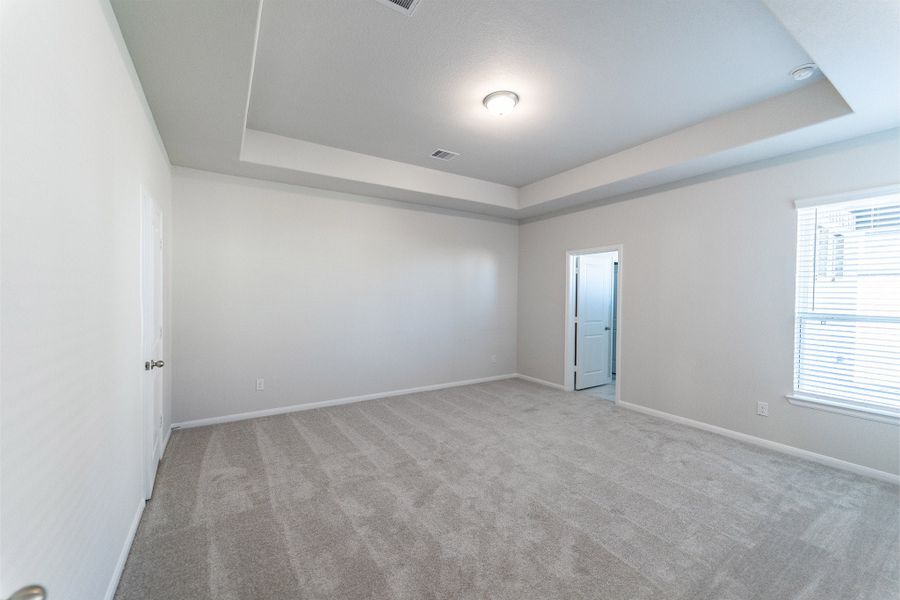 Spacious, unfurnished interior of a new home in Lago Mar, Texas City (Image 22). Spacious, unfurnished interior of a new home in Lago Mar, Texas City (Image 22).