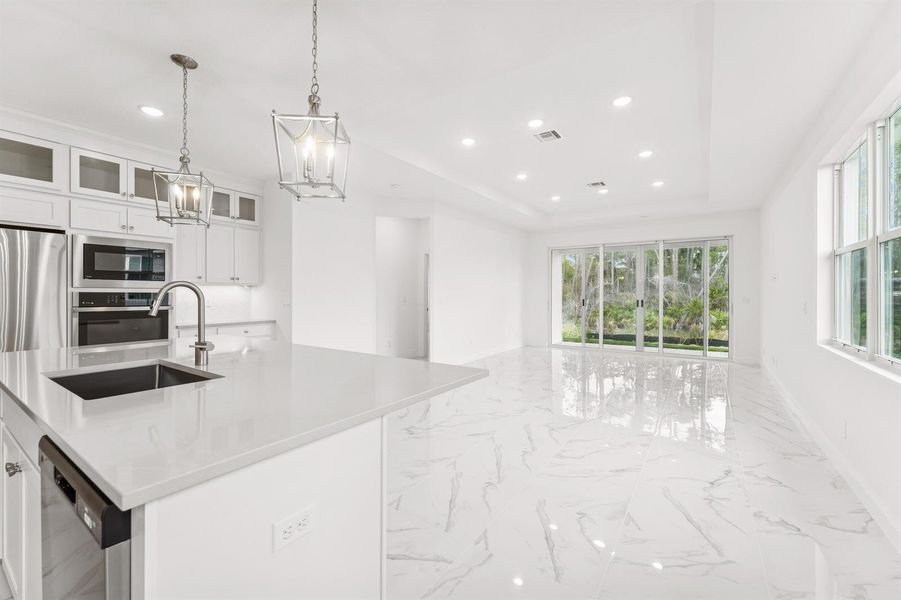 Kitchen, Dining Area & Great Room