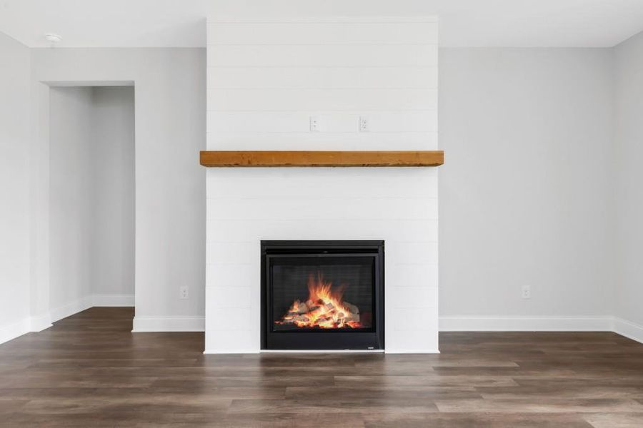 Spacious, unfurnished interior of a new home in Maddox Landing, Hoschton (Image 31).