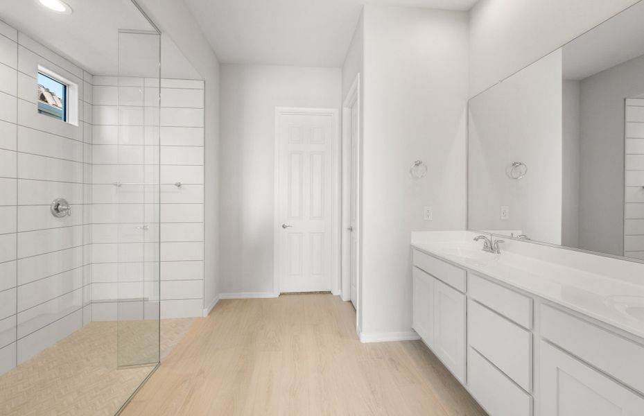 Furnished interior view inside a new home in Visara, Surprise (Image 14).