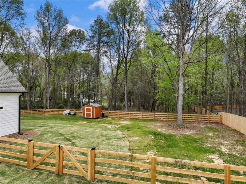 Exterior details and patio area of a home in , Gillsville (Image 3).