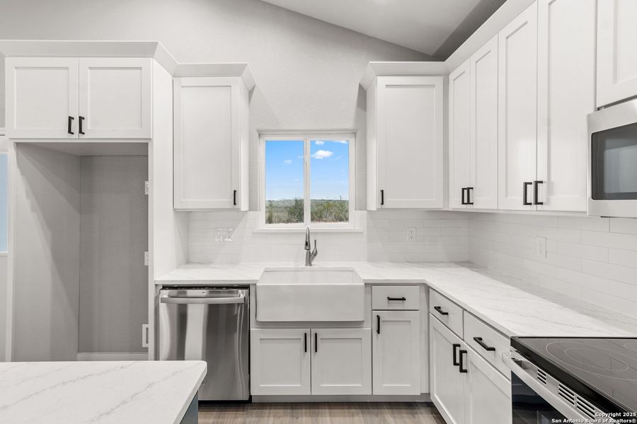 Furnished interior view inside a new home in , Uvalde (Image 13). Furnished interior view inside a new home in , Uvalde (Image 13).