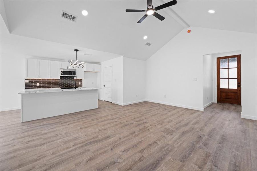 Spacious, unfurnished interior of a new home in , Hillsboro (Image 26). Spacious, unfurnished interior of a new home in , Hillsboro (Image 26).