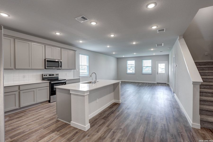 Furnished interior view inside a new home in Garden Grove, San Antonio (Image 7).