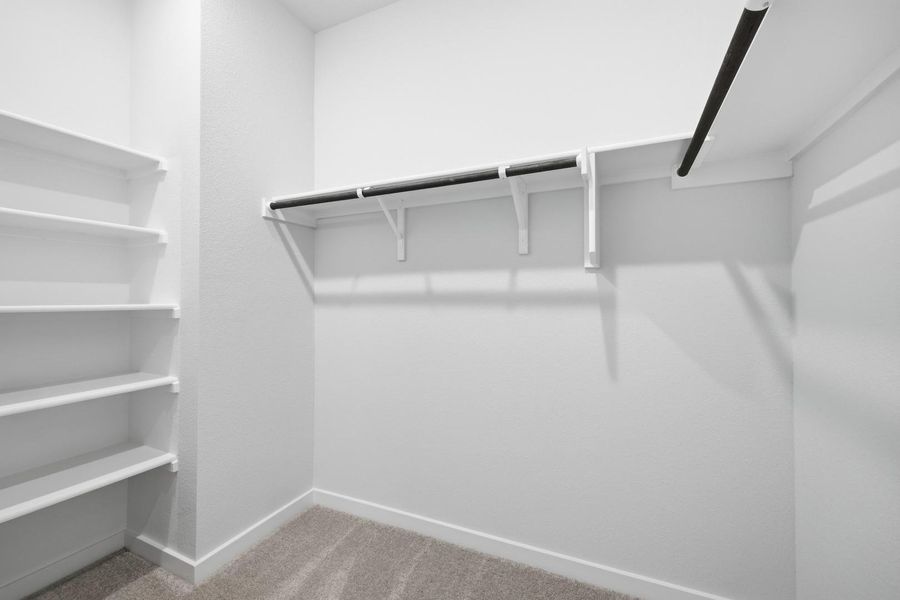 Spacious, unfurnished interior of a new home in Stallion Run, Buda (Image 34).