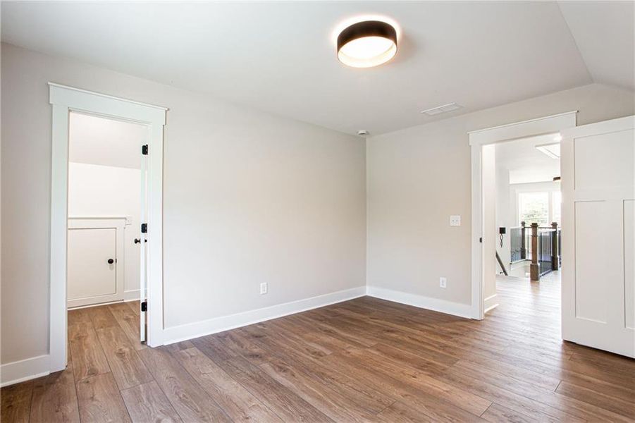 Spacious, unfurnished interior of a new home in , Grayson (Image 21).