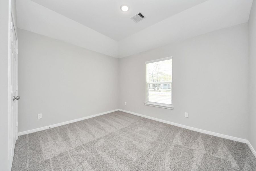 Image 27 of a home in .