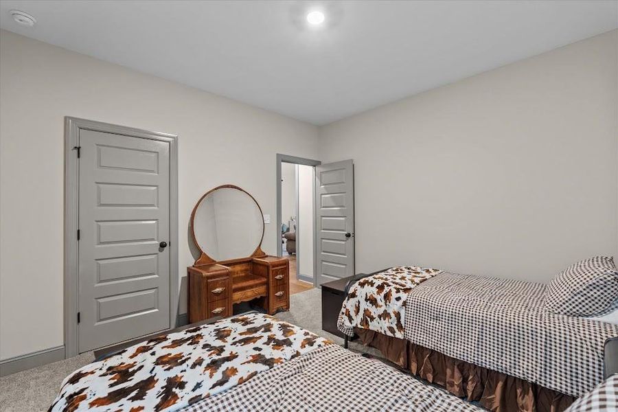 Furnished interior view inside a new home in , Villa Rica (Image 19).