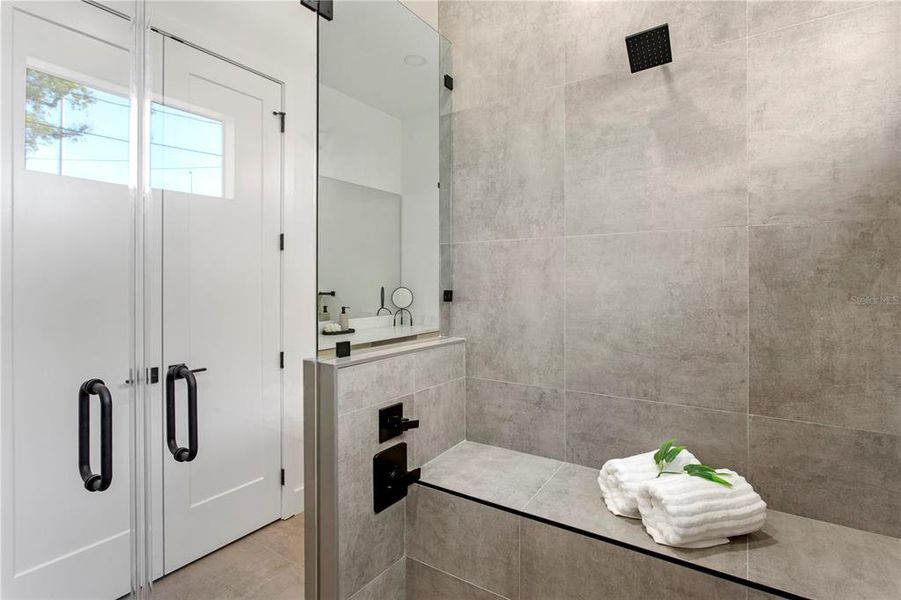 Furnished interior view inside a new home in , Tampa (Image 55).