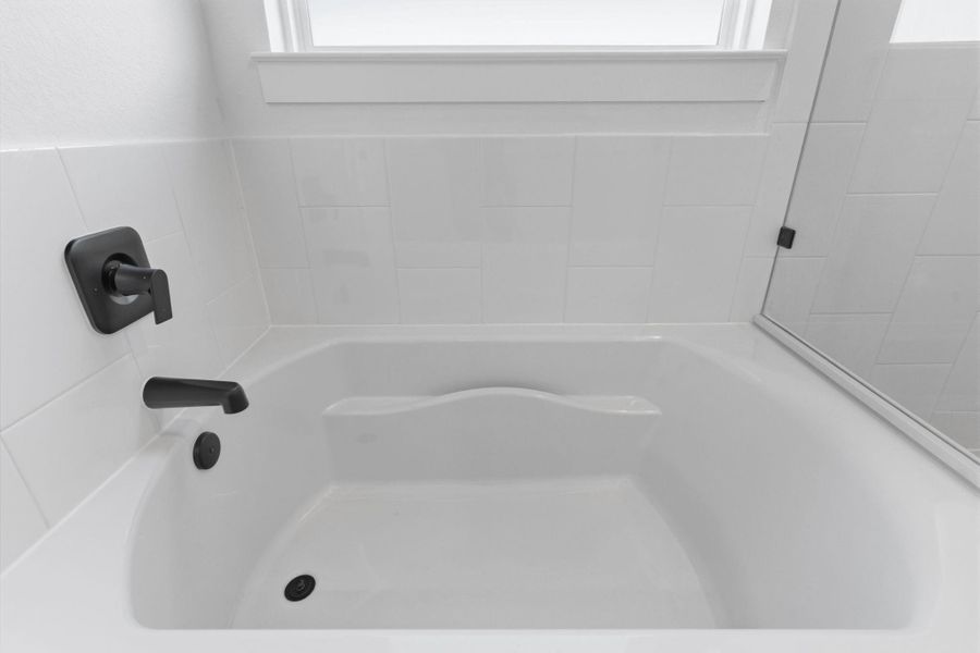 Close-up of interior finishes inside a home in , League City (Image 17).