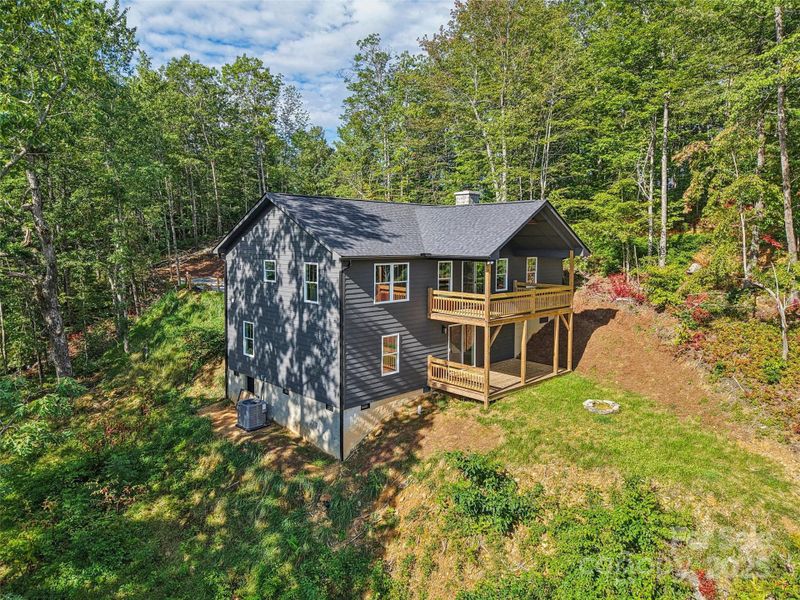 Front exterior of a new home in , Brevard, NC, highlighting curb appeal (Image 22). Front exterior of a new home in , Brevard, NC, highlighting curb appeal (Image 22).