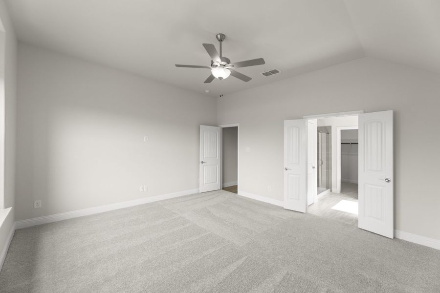 Spacious, unfurnished interior of a new home in Heartland, Heartland (Image 17).