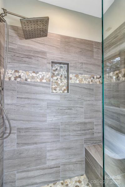 Image 41 of a home in .