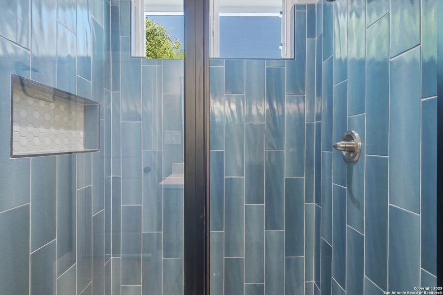 Furnished interior view inside a new home in , Uvalde (Image 7). Furnished interior view inside a new home in , Uvalde (Image 7).