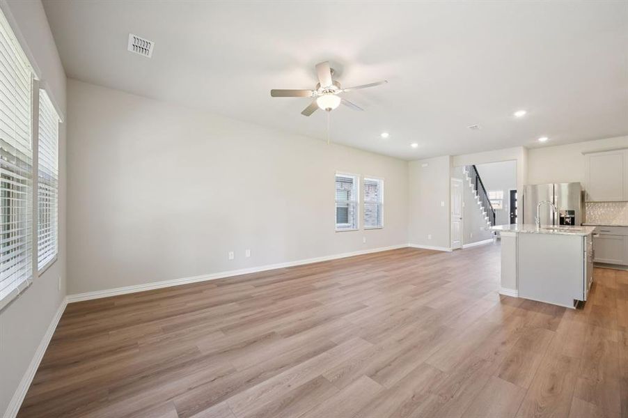 Photo is not of the actual home, but is an inspirational photo of builder’s model home and may depict options, furnishings, and/or decorator features that are not included.