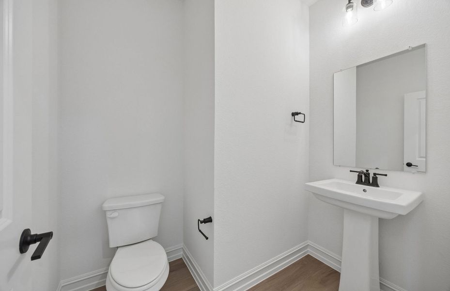 Furnished interior view inside a new home in Wilson Creek Meadows, Celina (Image 7).