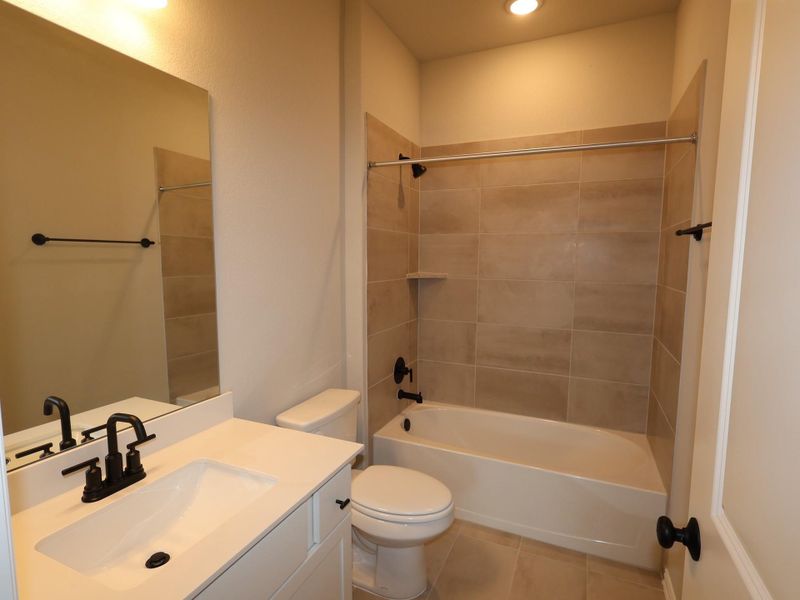 Furnished interior view inside a new home in Heritage, Dripping Springs (Image 8). Furnished interior view inside a new home in Heritage, Dripping Springs (Image 8).