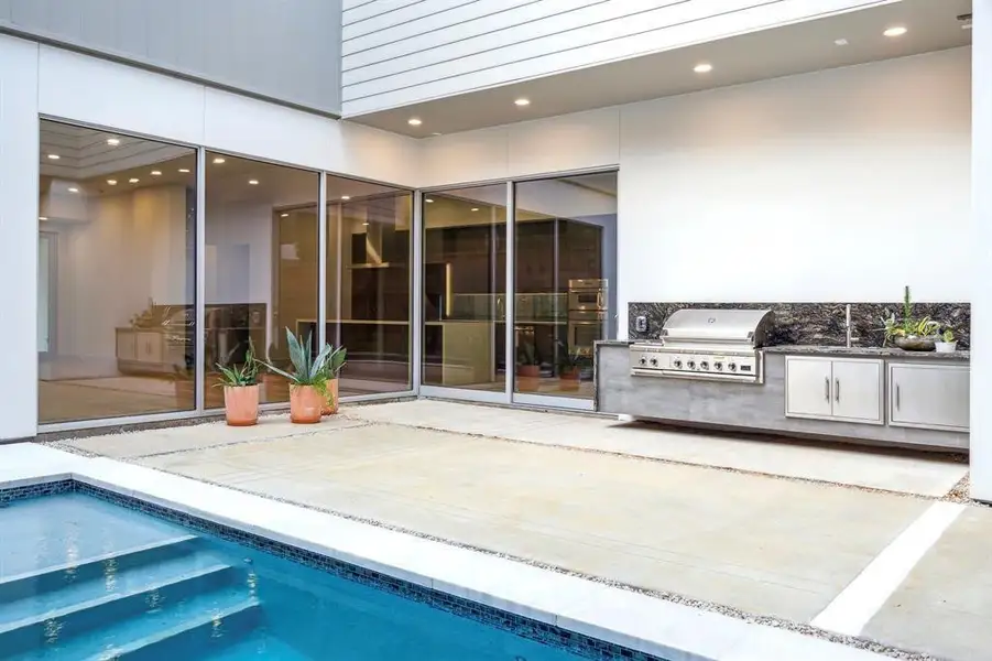 Furnished interior view inside a new home in , Houston (Image 9). Furnished interior view inside a new home in , Houston (Image 9).