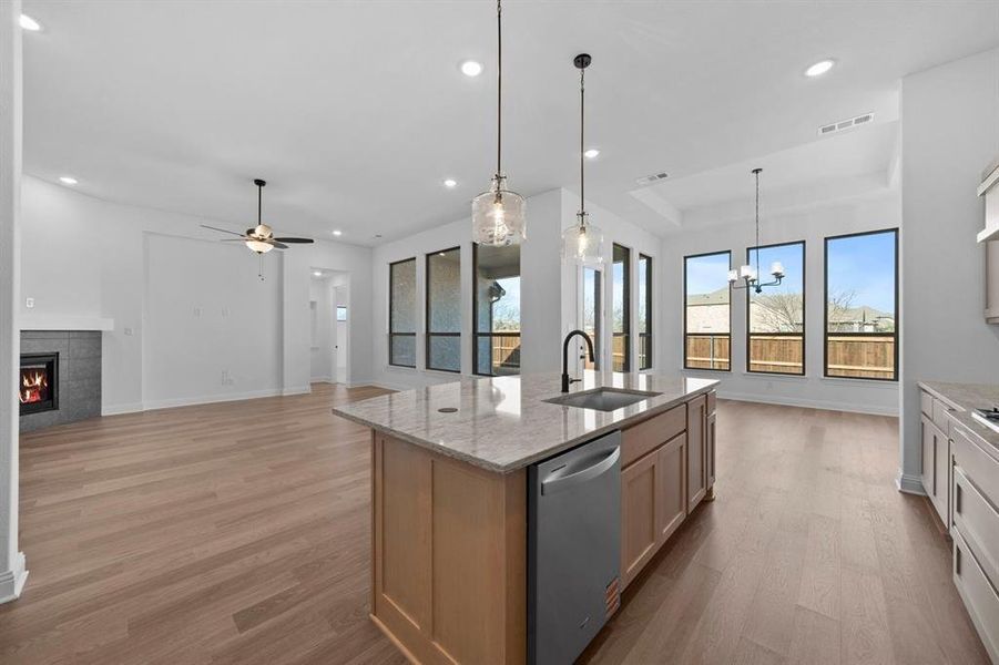 DAL_South Pointe_Double Oak II_2613 Brazos Drive (10)