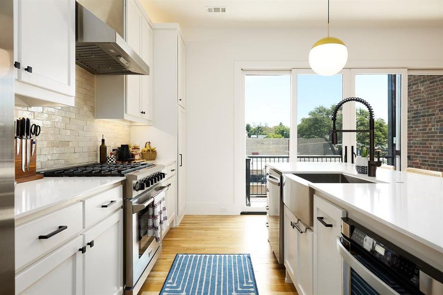 Furnished interior view inside a new home in , Dallas (Image 11).