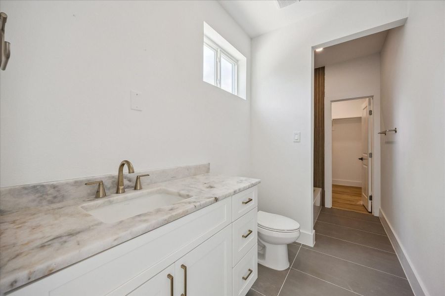 Image 28 of a home in . Image 28 of a home in .