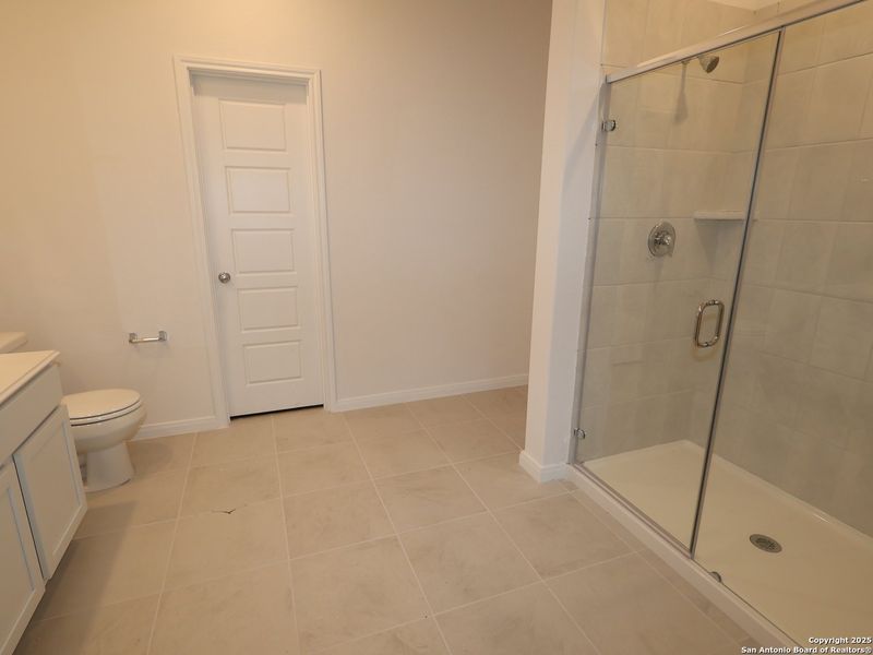 Image 37 of a home in Greenspoint Heights.