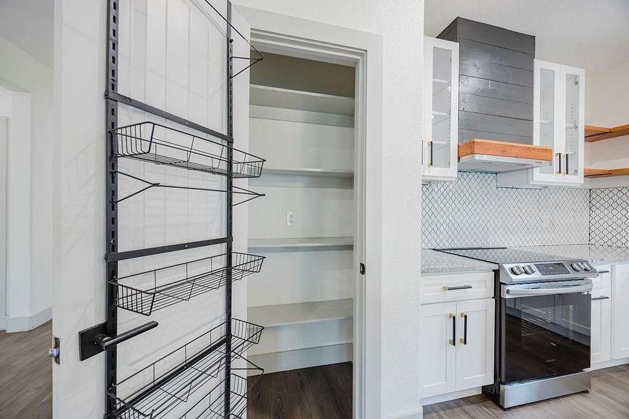 Furnished interior view inside a new home in , Fort Worth (Image 12).