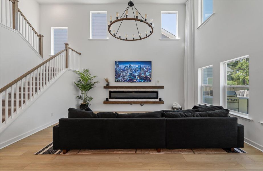Furnished interior view inside a new home in , Charleston (Image 40).