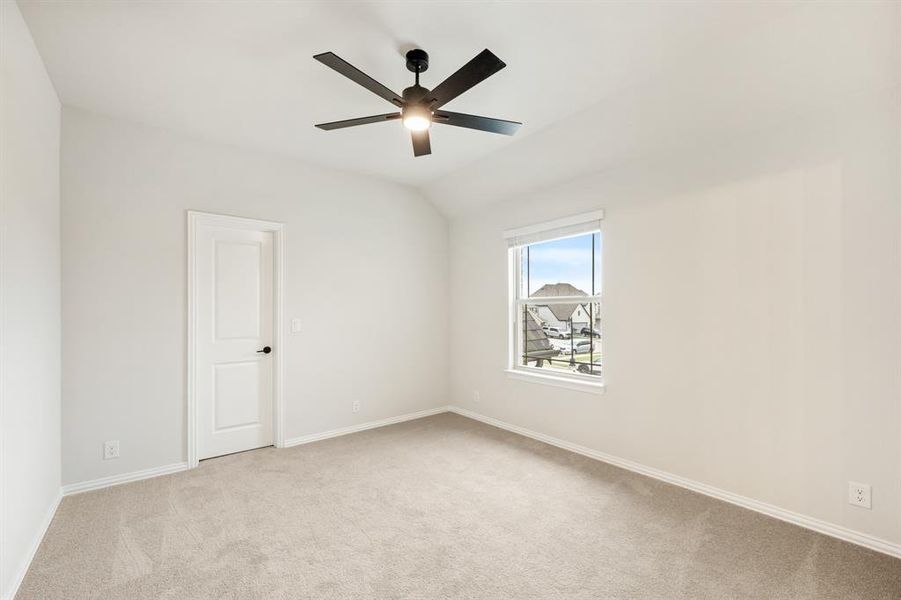 Spacious, unfurnished interior of a new home in Devonshire Classic 60-65, Forney (Image 32). Spacious, unfurnished interior of a new home in Devonshire Classic 60-65, Forney (Image 32).