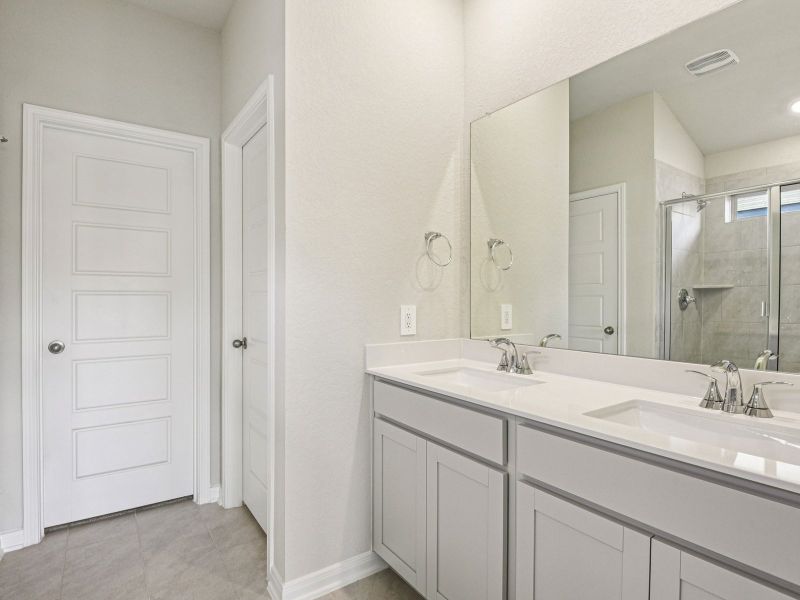 Furnished interior view inside a new home in Comanche Ridge, San Antonio (Image 9).